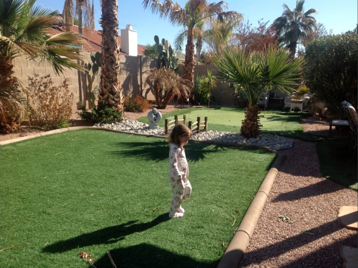 Green Lawn Fairbanks Ranch, California Home Putting Green, Backyard Design