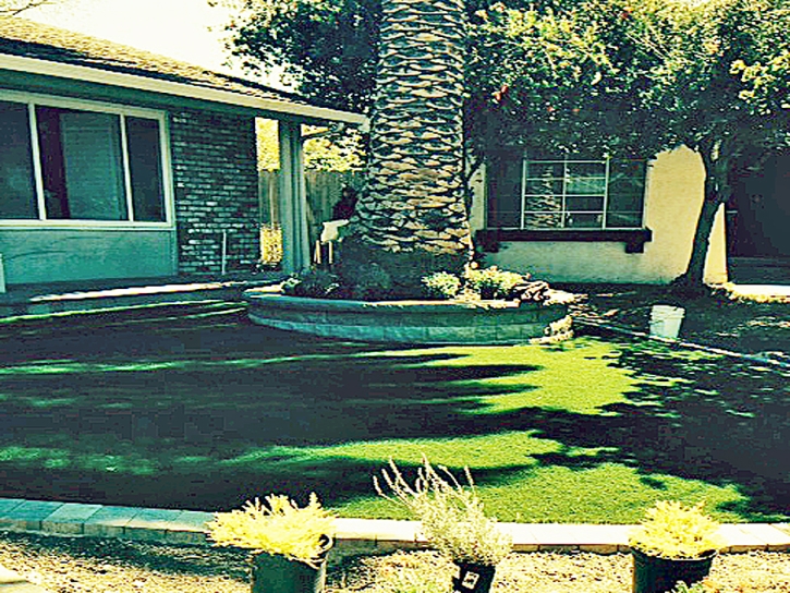 Green Lawn Lemon Grove, California Landscape Rock, Front Yard